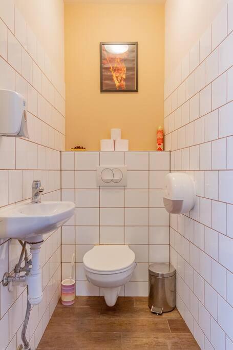 Synagogue Loft 3br Free Parking Appartement *