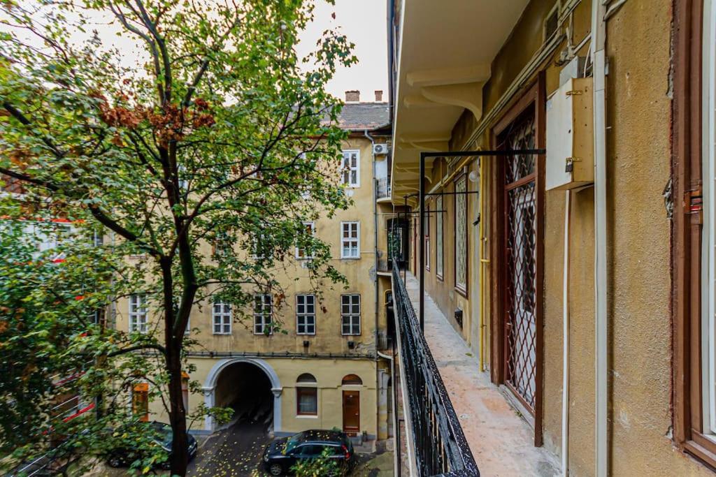 Appartement Synagogue Loft 3br Free Parking Budapest